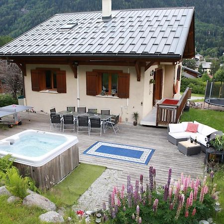 Chamonix Large Chalet, Sleeps 12, 200m2, 5 Bedroom, 4 Bathroom, Garden, Jacuzzi, Sauna Buitenkant foto