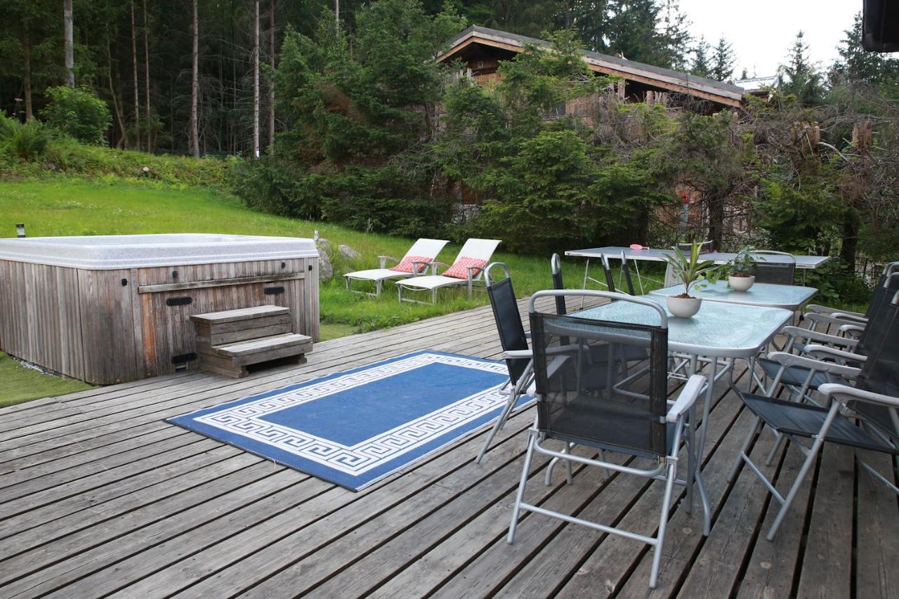 Chamonix Large Chalet, Sleeps 12, 200m2, 5 Bedroom, 4 Bathroom, Garden, Jacuzzi, Sauna Buitenkant foto