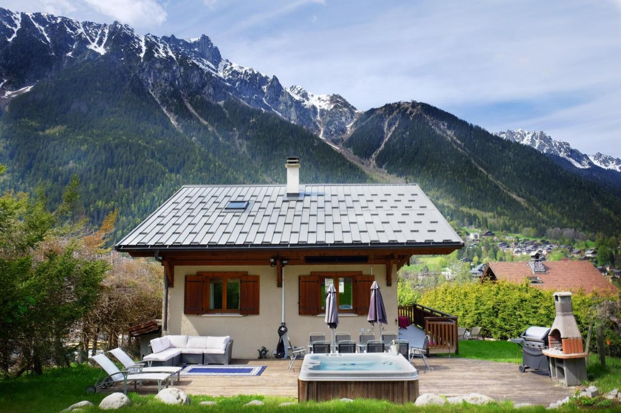 Chamonix Large Chalet, Sleeps 12, 200m2, 5 Bedroom, 4 Bathroom, Garden, Jacuzzi, Sauna Buitenkant foto